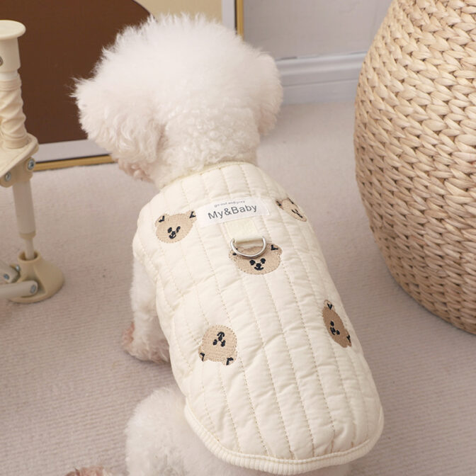 犬服冬】くま刺繍 キルティングベスト ハーネスフック付