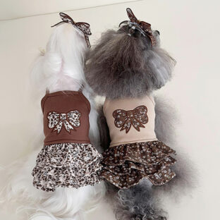 犬用ワンピース 花柄 3段フリル｜リボン パッチワーク